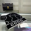 Новый дизайнер модельер Beanie Caps Мужская осенняя буква Thermal Hat Женская зимняя лыжная капота высококачественная шапка черепа черная роскошная случайная теплые вязаные шляпы