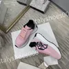 2023 Top Luxurys Casual Shoes Women Travel Leather Lace-Up Sneaker Cowhide Fashion Lady Flat Designer Running Trainers Woman Shoe Size 35-41