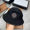 2024バケツ帽子casquette bob wide brim hats designer hat for women for thrayedキャップウーマンサマーバケツハットサンシェード屋外旅行帽子