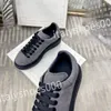 2023 Hot Luxurys Zapatos casuales de suela gruesa, zapatos de diseñador, zapatillas de deporte con cordones para mujer, zapatillas de deporte para correr, plataforma para hombres, zapatillas de gimnasia, tamaño 35-45