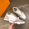 2023 Luxury Designer sneakers Plate-forme shoes Pop color matching Running Shoes thick sole trend light fashion all match color cool casual lace-up Dad shoes