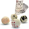 4 шт шариковые игрушки для игрушек интерактивные игрушки для кошек играют жевать погремушки с нулью уловки пэт -кот.