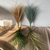 장식용 꽃 2 가지/번들 시뮬레이션 된 녹색 양파 잔디 땅 탁상 조경 장식 거짓 식물 가정용 창조적 장신구