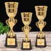 Dekorativa objekt Figurer Gratis anpassade stjärnor Trophy Cup Golden Plating Award Trophies Competition Sports Game Vinnare Souvenir Toys Trofeos Award 230621