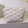 Designer-Kosmetiktaschen, hochwertige Luxus-Make-up-Tasche, Damen-Reisetasche, Make-up-Damen-Clutch-Geldbörsen, modische Brieftasche mit Diamantmuster