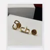 Upuść kolczyki perłowe Złote Dangle Projektantek Komekcji dla kobiety moda luksusowa marka litera v mans stadningi dziewczęce ucha w wesele prezent