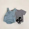 Completi di abbigliamento Neonati maschi Vestiti per ragazze Primavera Estate T-shirt a strisce Tute di jeans Nati per neonati Pagliaccetti casual Tute per bambini Outfit