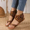 Sommars skor sandaler klipp tå casual romerska platt kvinnor mode leopard damer sandalias sko caual fahion ladie sandalia 396 sandal 5 hoes andalias hoe andalia andal