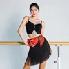 Scenkläder latin danskjol kvinnlig vuxen sexig träningskläder Rumba frans samba tango träning tassel höft halsduk dwy6162