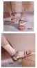 Sandaler 1 par kvinnor mode 2023 bohemisk stil uthålad platt sula kvinnlig retro strand utredning