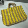 2023 Summer Beach Bags Luxury Women Handväskor Designer Stora kapacitet Tygväskor vävda mikrofiber broderade halmväskor