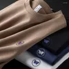 Felpe con cappuccio da uomo di fascia alta stile europeo ricamo farfalla girocollo maglione moda uomo autunno inverno pullover manica lunga casual