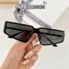 2023 Top Market Boutique Novo Estilo Rosto Pequeno Personalizado E Exclusivo Material para PC Hip Hop Rock Estilo Punk Óculos de Sol Masculino e Feminino Praia Estilo de Uso ao Ar Livre