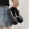 Klänningskor Kvinnor Pumpar Mary Jane Lolita Chunky Heel Platform Pearl Chain Ladies Sandaler Kvinnliga mode Black Round Toe College Girl