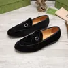 Designers Shoes Men Loafers äkta läderbruna svarta män Suede Casual Designer Dress Shoes Slip On Wedding Shoe With Box 38-46