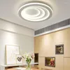 Kolye lambalar LED Tavan Işığı Modern Ev Oturma Odası Işıkları Oval Yatak Odası Çalışma Avize Asma Lamba Püskürtme Sarkık