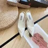 Tasarımcı lüks% 100 gerçek deri topuklu ayakkabılar kadın tasarımcı Slingback elbise ayakkabıları kadın pompa sandaletleri 75mm yüksek topuklu düğün moda yeni parti ayakkabıları
