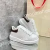 Hot Designer Sneakers Chaussures de sport en cuir à lacets pour hommes Plate-forme de mode Blanc Noir Hommes Femmes Espadrilles Entraîneur de sport