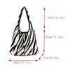 Bolsas para noite com padrão de zebra malha feminina bolsa de ombro vintage eco coreana compras de crochê corda bolsas de tricô bolsa diária Sling Sac