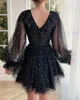 Tatlı Siyah Kısa Homecoming Elbiseler Pullar V Boyun Uzun Kollu Mini Kokteyl Homecoming Elbise Bir Çizgi