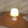 Bordslampor USB Dimble Reading Desk Lamp varm /naturlig /cool vit 3 färger Bedside DC5V med fjärrkontroll nattljus