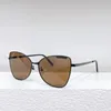 2023 Temperament High-End-Boutique neues Modell Titanlegierung Schmetterlingsoptik Linsen für Frauen einfache große Rahmen Luxus Sonnenbrille Strand Reisestil