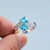 Anéis de casamento joias do dia das mães pequenos dois quadrados pedra para mulheres aqua azul zircão bandas cor prata anel de noivado vintage cz