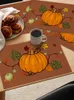 Tapis de table Thanksgiving citrouille érable cuisine salle à manger décor accessoires 4/6 pièces napperon résistant à la chaleur linge vaisselle tampons