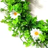 Dekorativa blommor Little Daisy Lucky Clover Garlands Artificial Wreaths Simulation Garland för bröllopsfestförsörjning Hemdekoration 43 cm