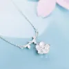 Pendanthalsband gren Cherry Blossom Korean Silver Color Temperament Personlighet Fashion Female Jewely Necklace Sne017