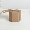 Hediye sargısı 50pcs kraft kağıt altıgen karton kutu şeker diy bisküvi iyilik hediyeler kutular doğum günü düğün için bebek duş