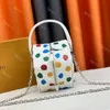 YK Väskor Yayoi Kusama Square Tote Bag Collection Multi Pochette 3D målade prickar Skriv ut färgglad snabb designer Accessoires Crossbody axel hangbags Luxurys