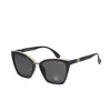 26% DI SCONTO All'ingrosso di occhiali da sole Nuovi occhiali da sole Xiaoxiangjia Fashion Cat Eye UV400 Net Red Style 9547