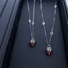 2023 Ciondolo in argento 925 con fragola smaltata rossa solida con collana a catena con clavicola da donna ad incastro Gujia Old Body