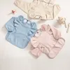 Bibs Burp Cloth 방수 아기 먹이 턱받이 천사 날개 아기 날개 아기 긴 소매 아트 스록 주 포켓을 가진 반 무리 식당 앞치마 230625