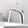 Robinets d'évier de salle de bains Pistolet Gris Mitigeur de lavabo en laiton massif Mitigeur froid monté sur le pont Robinet de lavabo Brossé Or Blanc