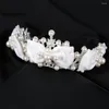 Hair Clips Bridal Headpiece Women's Crown White Bowtie Pearl Headdress Fashion Show Styling Accessory Women Elegant Headband Jewelry SL