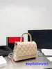 Sacs à main à poignée supérieure Sacs à rabat pour femmes Sac de créateur Sacs à bandoulière Caviar de luxe Matériel métallique Mode Sac à bandoulière en chaîne matelassée vanity mini sacs à main