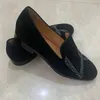 Luxus schwarze Männer Wildleder Schuhe Mode Strass Loafer Kleid Schuhe Casual Wohnungen handgemachte Slip auf Party und Hochzeit Schuhe