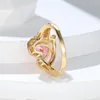 Fedi nuziali Carino zircone rosa Cuore d'amore per le donne Color oro San Valentino Fedi nuziali Promessa Anello di fidanzamento Gioielli Regali