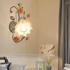 Стеновые лампы стеклянные спальни лампы украшения прикроватной гостиной фоновый фон керамический цветок творческий современный домашний изучение свет