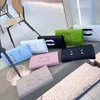 qwertyui879 Bolso de diseñador de moda para mujer Cartera larga 2024 Nuevo bolso de mano versátil para mujer