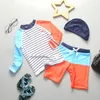 Fato de banho para menino de alta qualidade com proteção UV UPF50 verão roupa de banho para bebé criança roupa de banho infantil praia piscina surf roupa de banho L230625