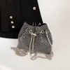 Bolsos de noche Diseñador de damas Brillante Rhinestone Hombro Bolsas de mensajero para mujeres Ins Cadenas de moda Borla Mini Crossbody Bucket Bag J230625