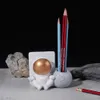 Decorative Objects Figurines Astronaut Shape Phone Holder Spaceman Office Decoratio Decor Stand Cute Smartphone Bracket Small Ornaments Handicraft Gift 230625