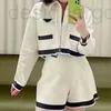 女性のトラックスーツデザイナー22SSデザイナー女性ファッション服スーツデニムジャケットショートスカートティーパンツレディスカジュアル6ピースセット