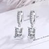 Boucles d'oreilles pendantes certifiées Moissanite Hoop Boucles d'oreilles pour les femmes 925 Sterling Silver Round Diamond Tiny Cartilage Huggies Drop