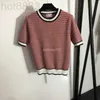 女性のTシャツデザイナーNew Women Tee Knits Tシャツトップストップスストライプガールヴィンテージクロップトップ滑走路ストレッチ短袖プルオーバー6FG0