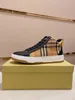 Classici nuovi mocassini da uomo scarpe eleganti London Vintage High-top Lace Up Sneakers Walk Cowboy Taglia 38-44