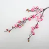 Flores decorativas 4 pçs Artificial Berry Branch Simulação Plum Bossom Silk Flower Home Living Room Decoration Wreath Christmas Display